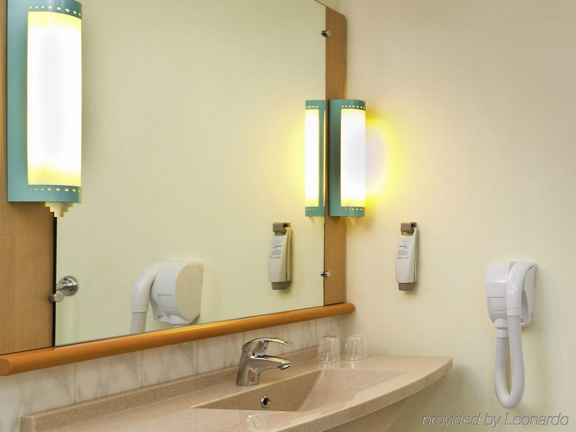 Ibis Budget Saint Die Des Vosges מראה חיצוני תמונה